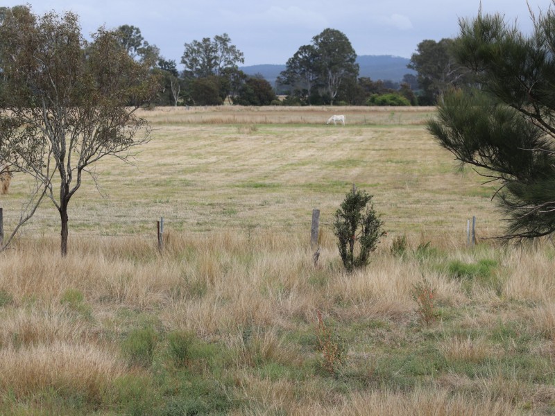 63 Keanes Rd, Rosewood QLD 4340