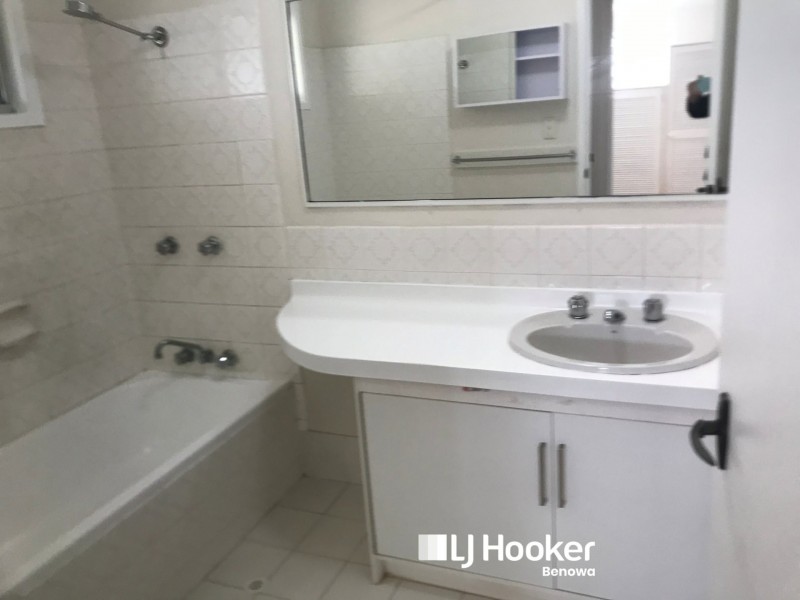 42 Dandar Drive, Southport QLD 4215