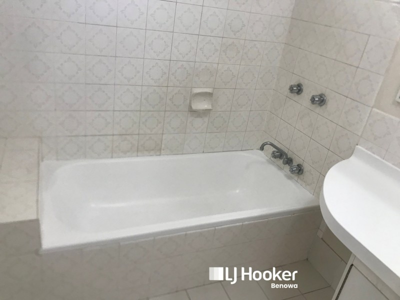 42 Dandar Drive, Southport QLD 4215