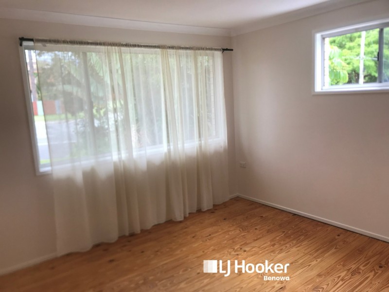 42 Dandar Drive, Southport QLD 4215