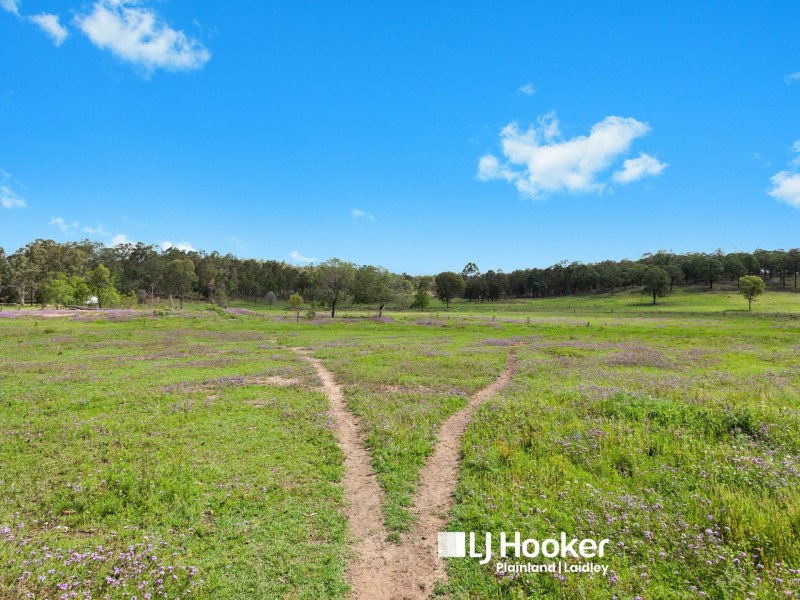 36 Beames Drive, Laidley South QLD 4341