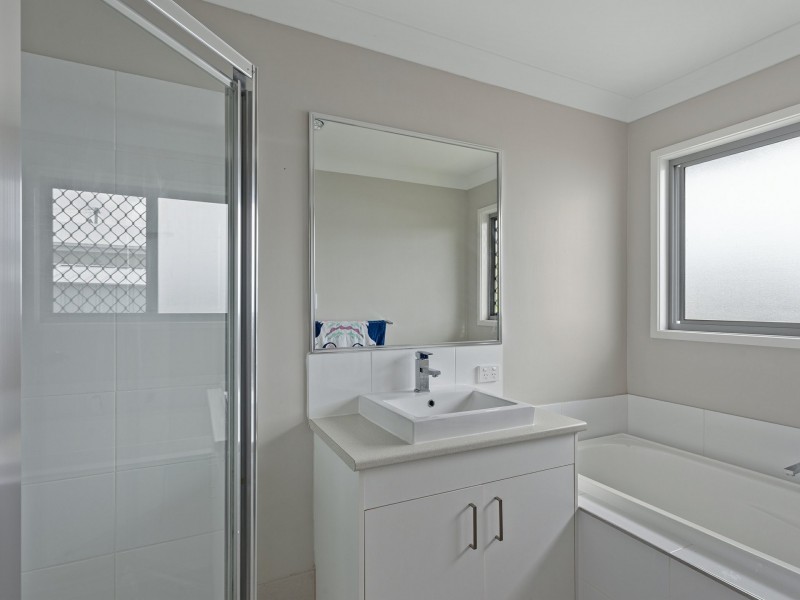 29 Lawson Crescent, Laidley North QLD 4341