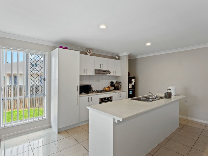 29 Lawson Crescent, Laidley North QLD 4341