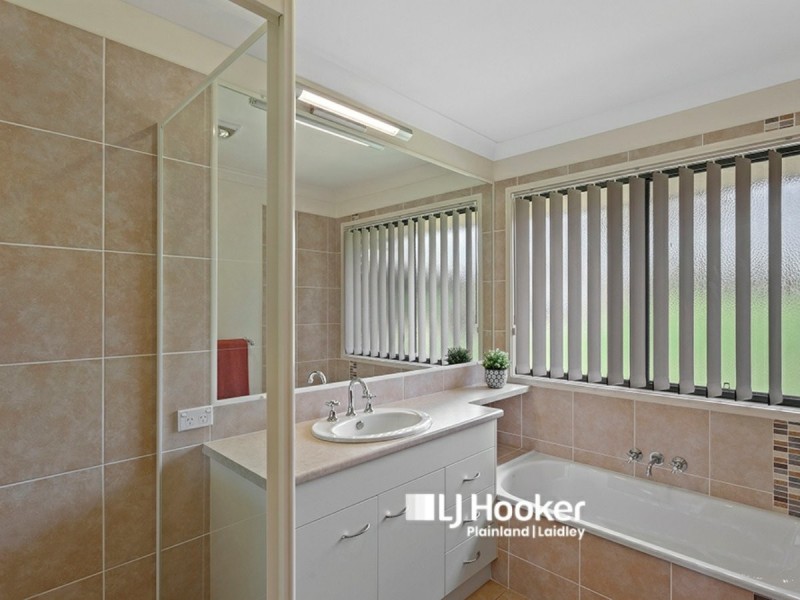 53 Hannant Rd, Kensington Grove QLD 4341