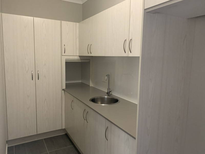 11 Silverton Place, Kensington Grove QLD 4341