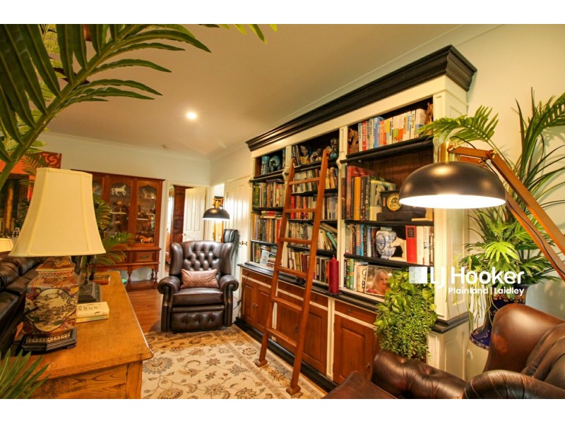 19 Bushman Street, Plainland QLD 4341