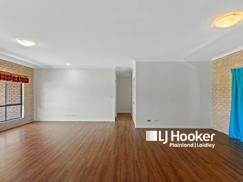 13 Sunwest Crt, Plainland QLD 4341