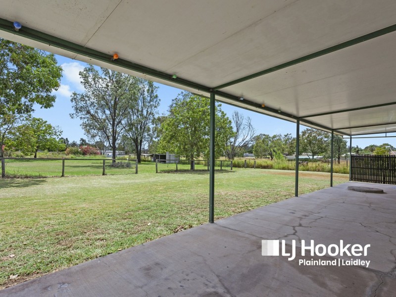 13 Caleys Crt, Lockrose QLD 4342