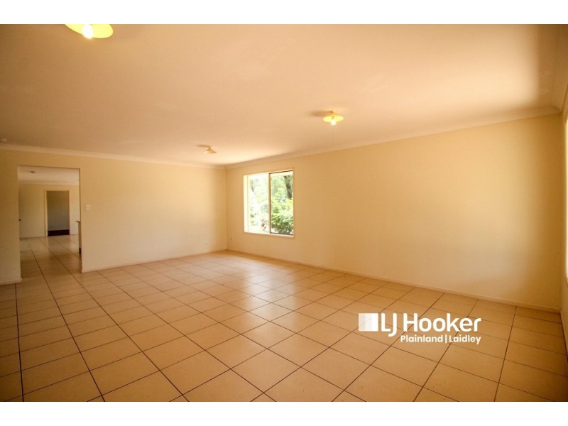 7 Bentley Drive, Regency Downs QLD 4341