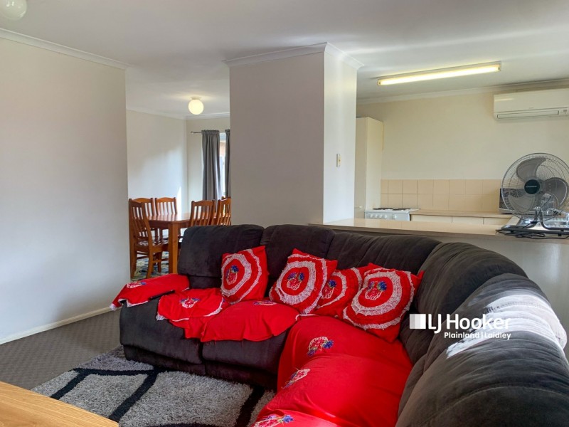 2/3 Mooney Close, Goodna QLD 4300