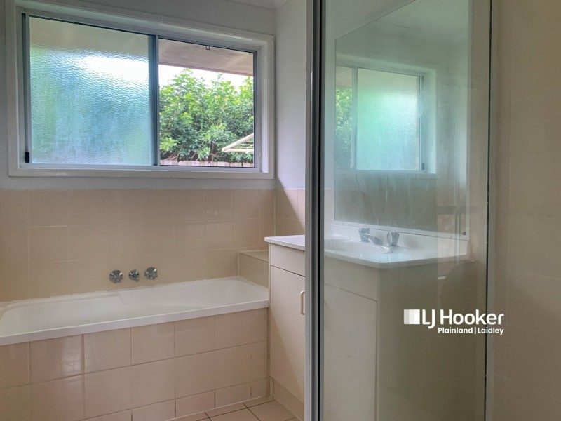 2/3 Mooney Close, Goodna QLD 4300