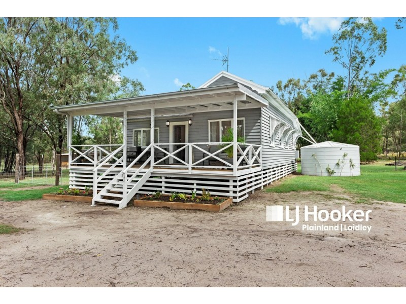 13 Naomi Rd, Lockyer Waters QLD 4311
