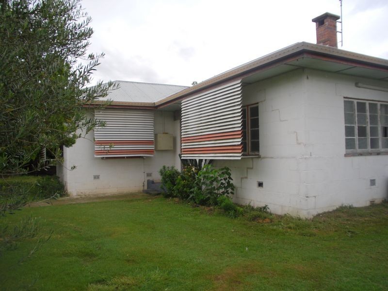 6 Railway Street, Laidley QLD 4341