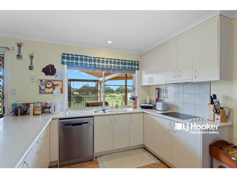32 Hill Rd, Plainland QLD 4341