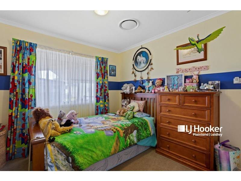 32 Hill Rd, Plainland QLD 4341