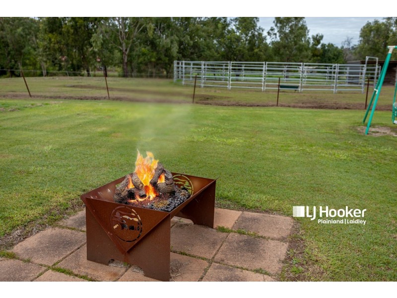 32 Hill Rd, Plainland QLD 4341