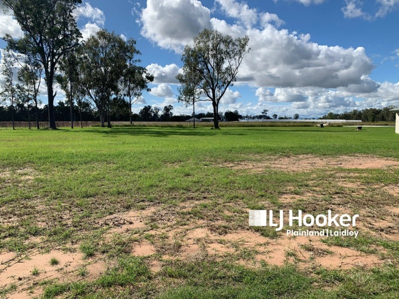 7 Maragon Crt, Lake Clarendon QLD 4343