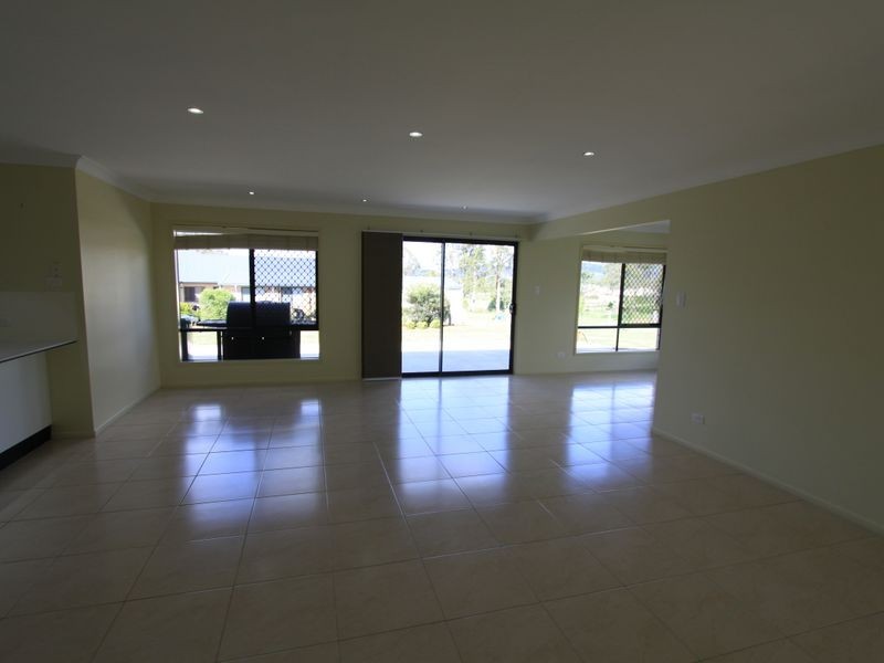 Kensington Grove QLD 4341