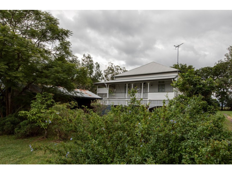 1 Curtin Road, Crowley Vale QLD 4342