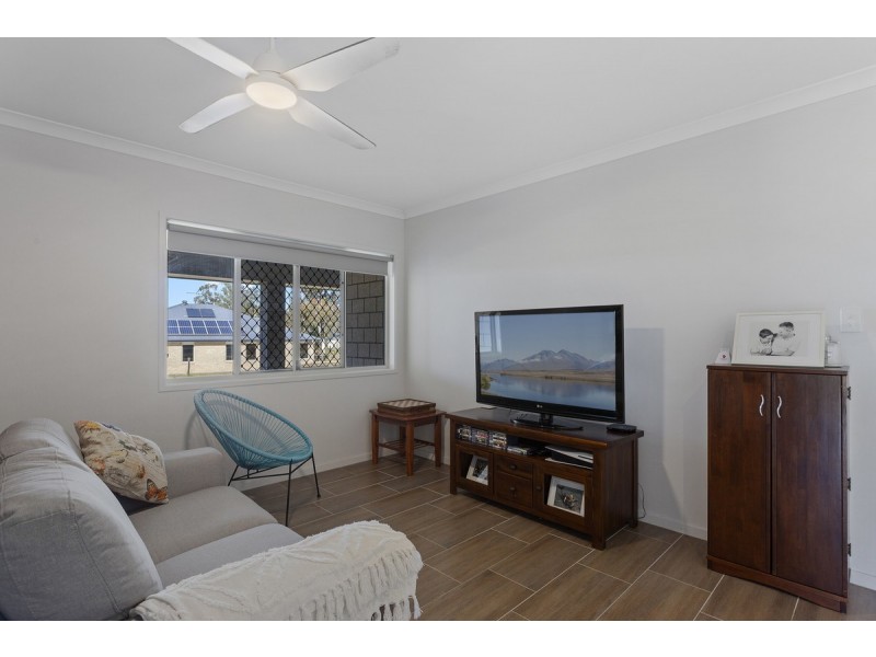 4 Wakefield Crescent, Kensington Grove QLD 4341