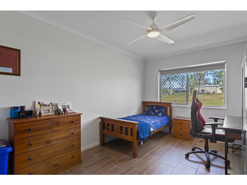 4 Wakefield Crescent, Kensington Grove QLD 4341