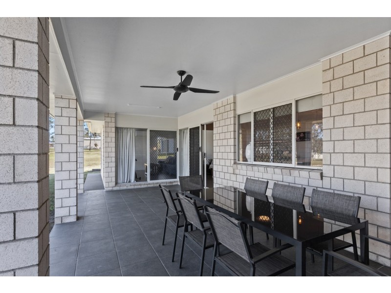 4 Wakefield Crescent, Kensington Grove QLD 4341