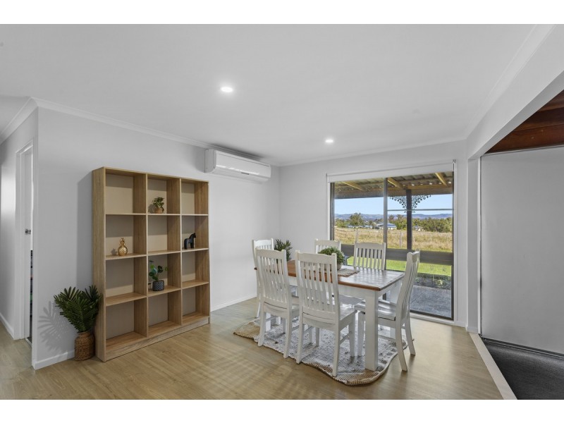 8 Scheiwe Road, Plainland QLD 4341