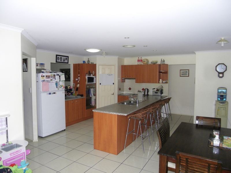 75 Thallon Road, Kensington Grove QLD 4341