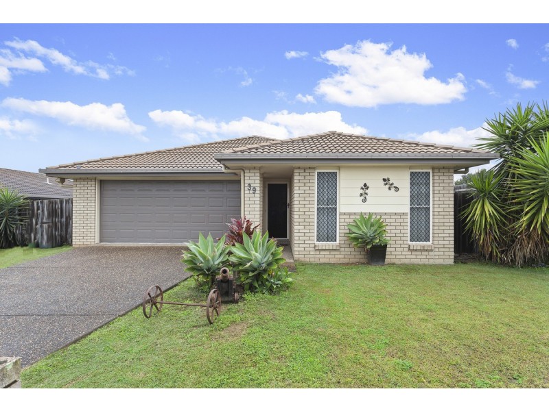 39 Sandpiper Drive, Lowood QLD 4311