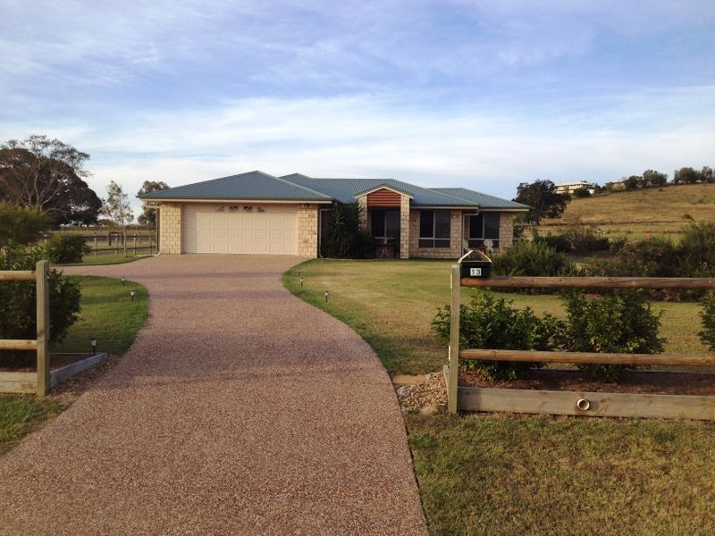 13 Peppertree Place, Plainland QLD 4341