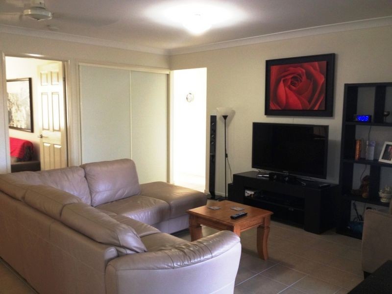 13 Peppertree Place, Plainland QLD 4341