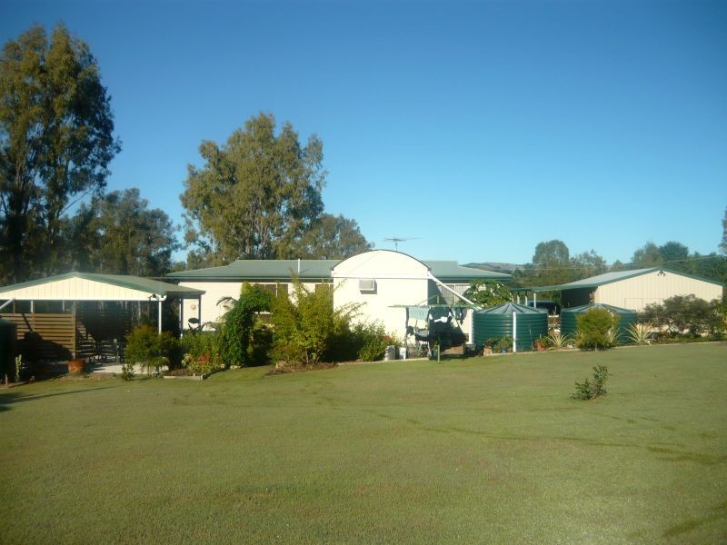 100 Lakes Drive, Laidley Heights QLD 4341