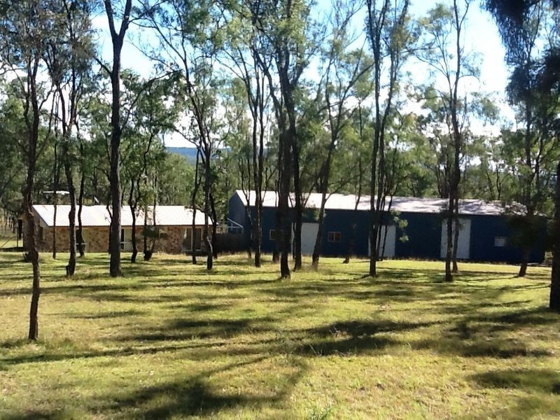 8 Forest Ridge Court, Mount Mort QLD 4340