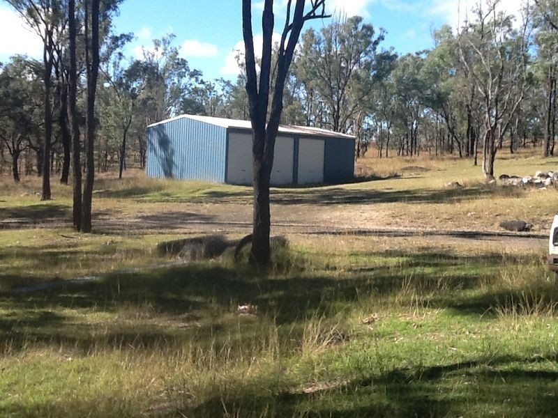 8 Forest Ridge Court, Mount Mort QLD 4340