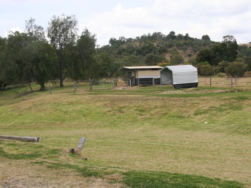 5 Bushman St, Plainland QLD 4341