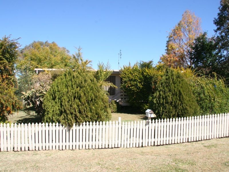 156 Edwards Street, Laidley QLD 4341