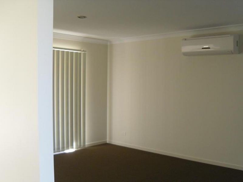 11 Silver Wattle Place, Laidley QLD 4341