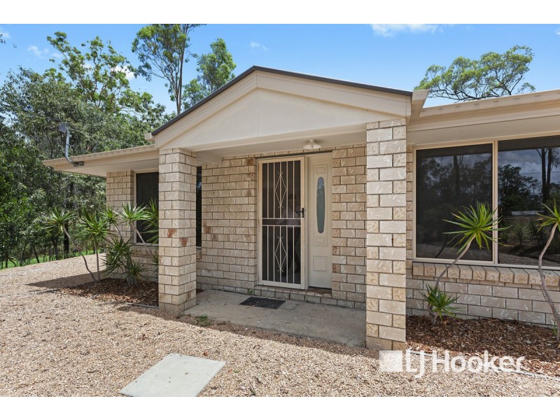 6 Aspen Court, Regency Downs QLD 4341