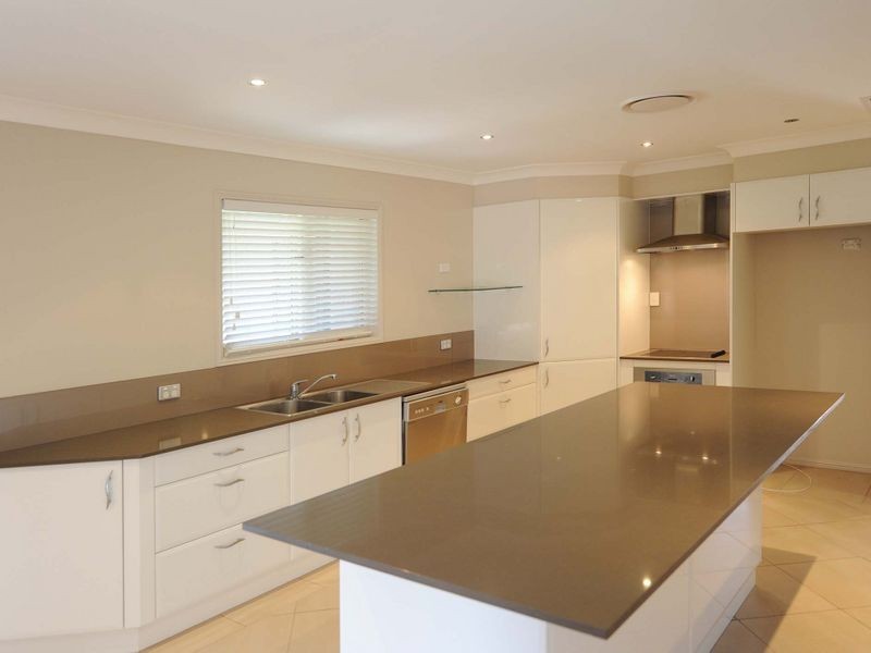 3 Foley Court, Regency Downs QLD 4341