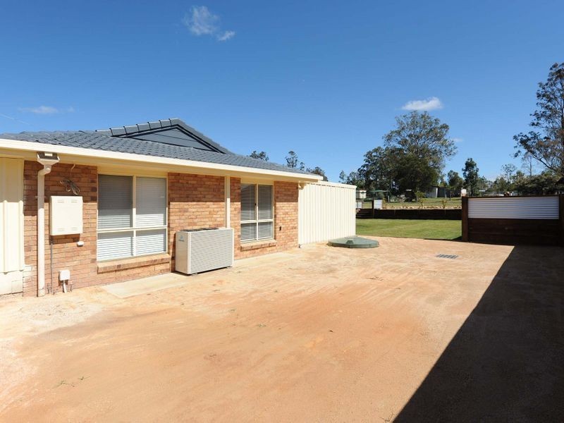 3 Foley Court, Regency Downs QLD 4341