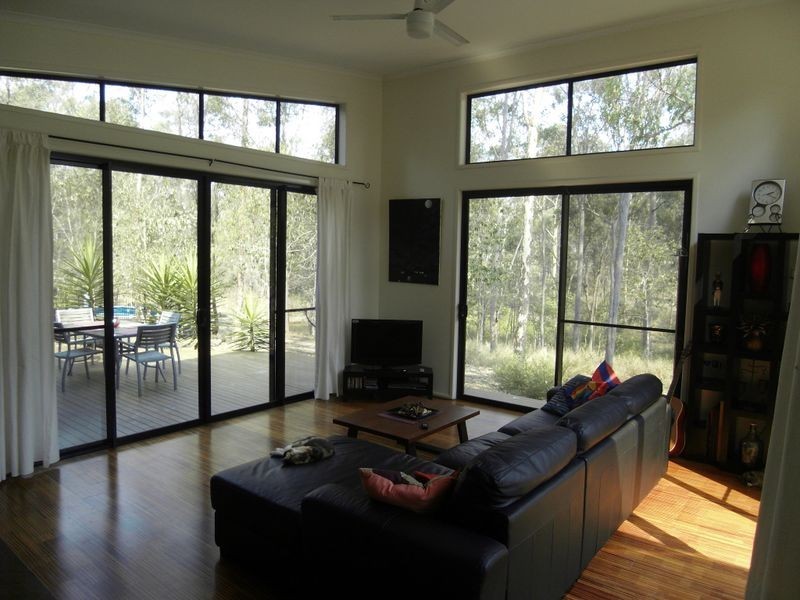 17 Lawrence Court, Regency Downs QLD 4341