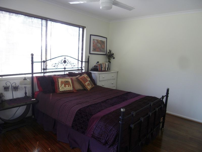 17 Lawrence Court, Regency Downs QLD 4341