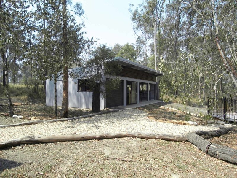 17 Lawrence Court, Regency Downs QLD 4341