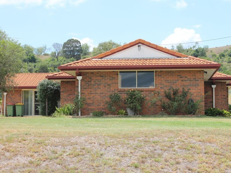 16 Stieler Drive, Plainland QLD 4341