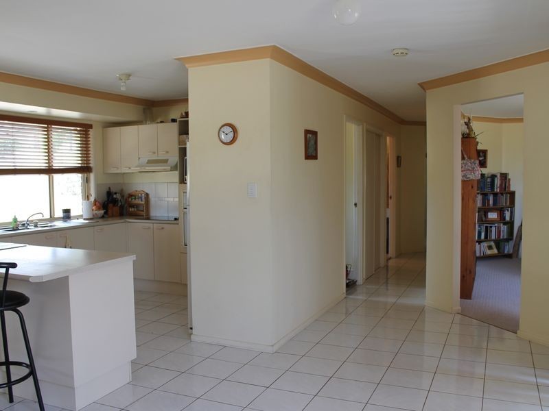 16 Stieler Drive, Plainland QLD 4341