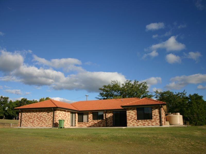19 Gutt Road, Regency Downs QLD 4341