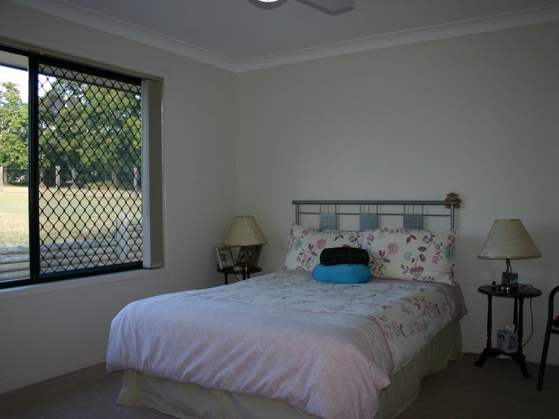 19 Gutt Road, Regency Downs QLD 4341