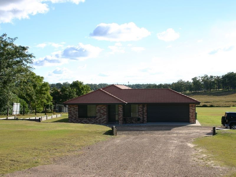 19 Gutt Road, Regency Downs QLD 4341
