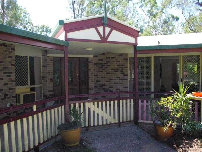 27 Bertrand Avenue, Kensington Grove QLD 4341