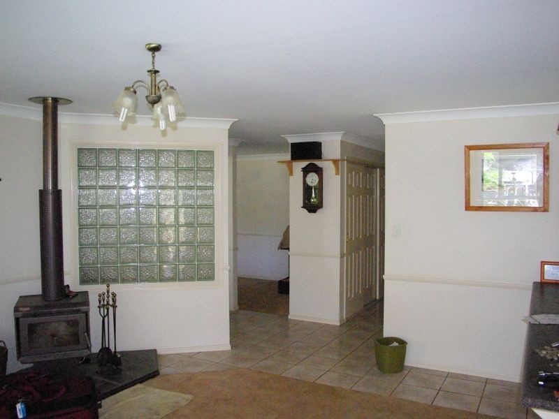 27 Bertrand Avenue, Kensington Grove QLD 4341